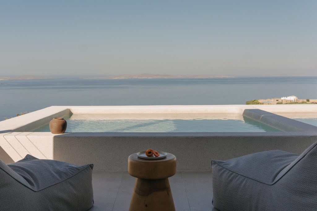 Bard-de-sol-mykonos-hotel-02